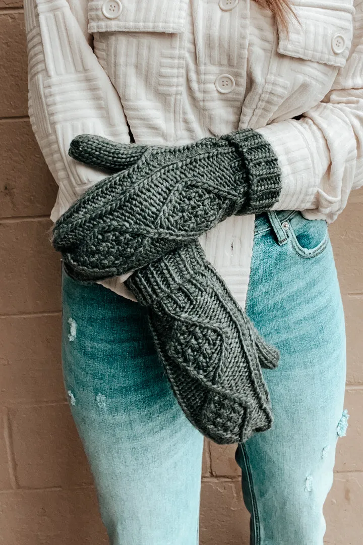 Cable Knit Mittens