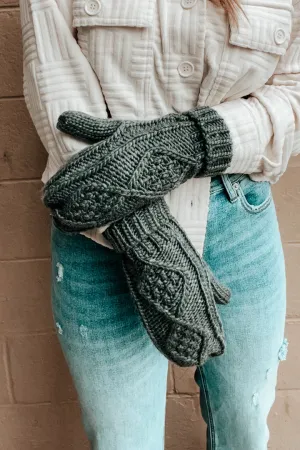 Cable Knit Mittens