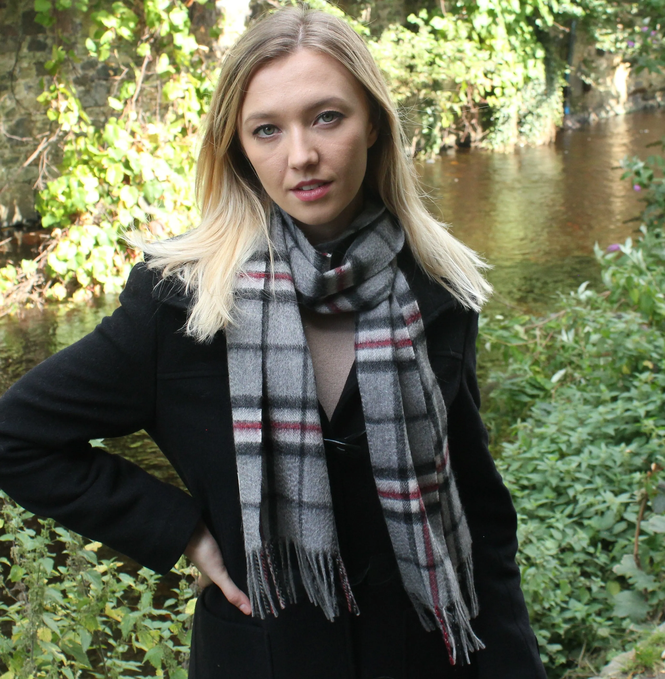 Glenmore 100% Lambswool Tartan Scarf - Black Watch