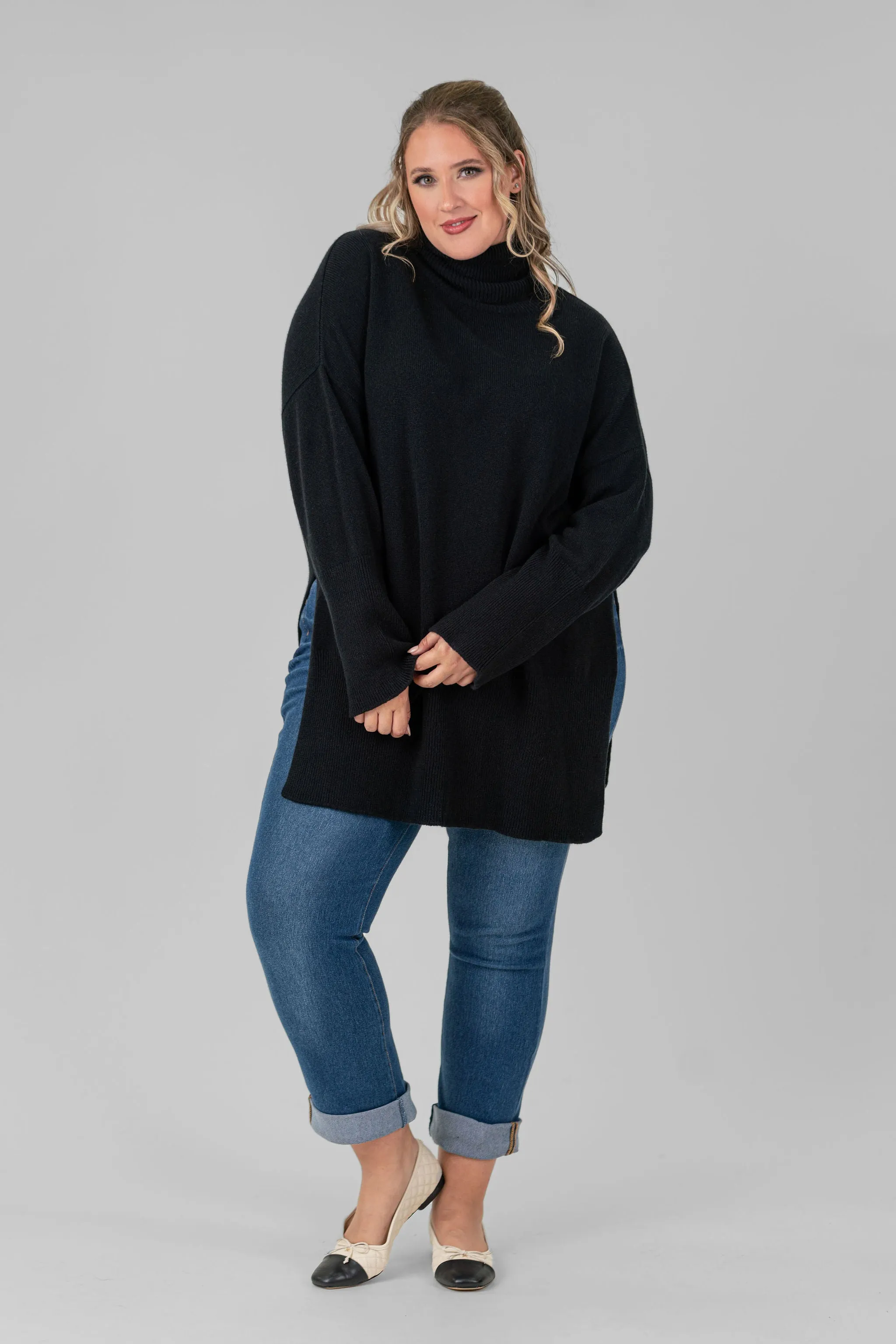 LONG LOOSE SWEATER IN WOOL AND CASHMERE