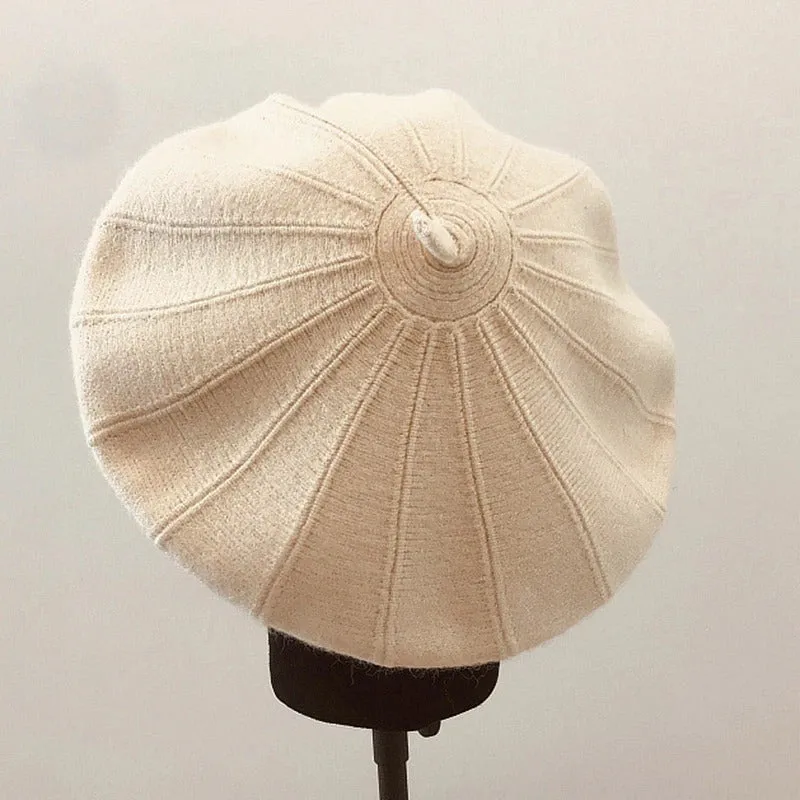 Soft and Chic Autumn Fashion Beret Hats