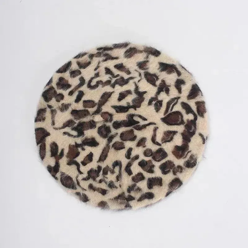 TAVIMART  -  Sweet Hot Girl Leopard Print Retro Beret Women's Autumn and Winter Pure Sexy Knitted Beret Fashion Female Trendy Accessories