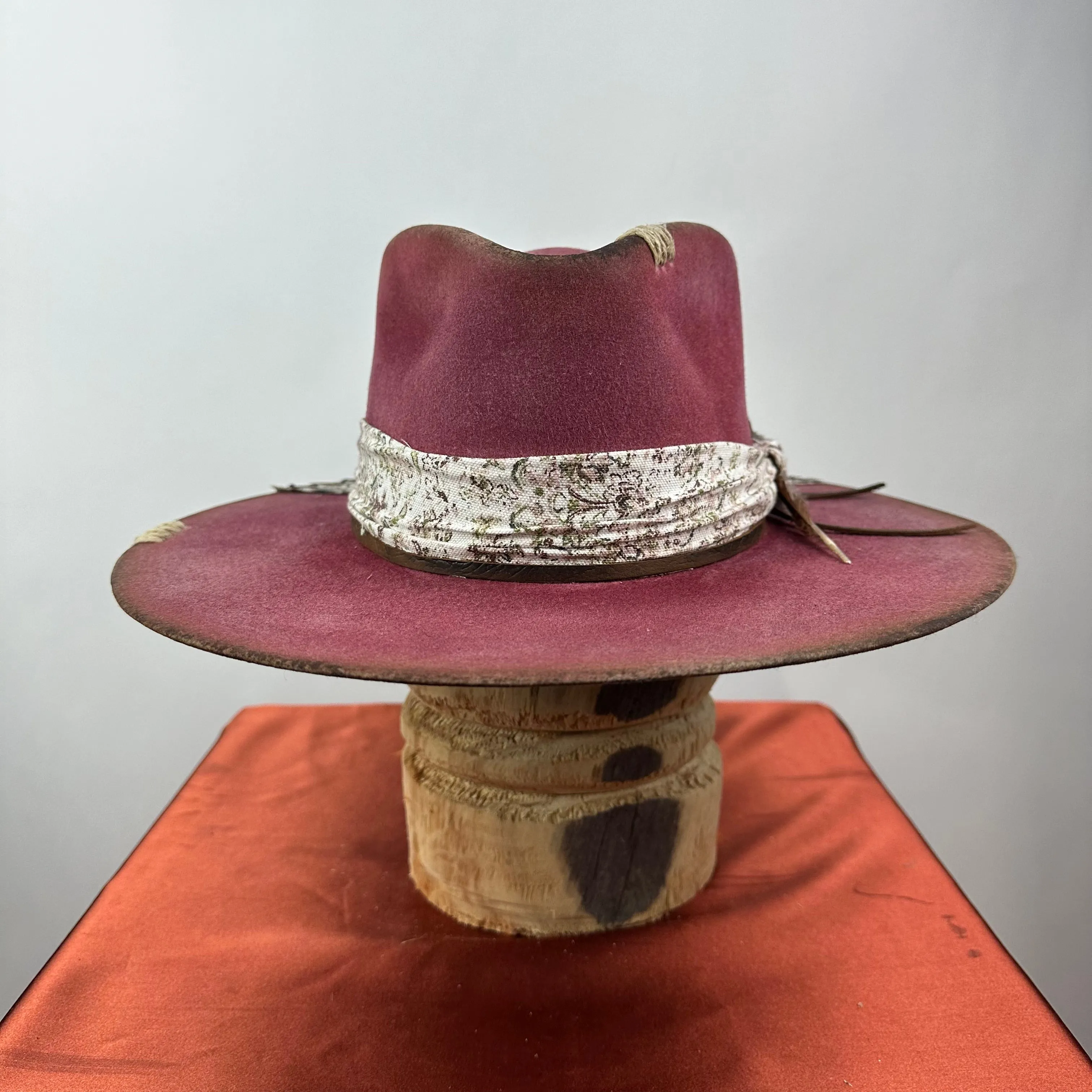 The Monterey Maroon Distressed Fedora